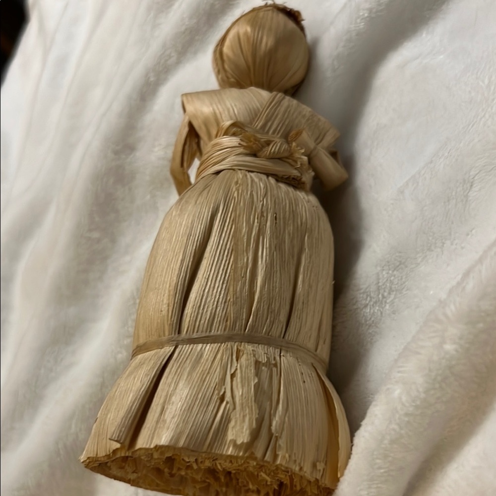 Handcrafted Corn Husk Doll - Natural Tan